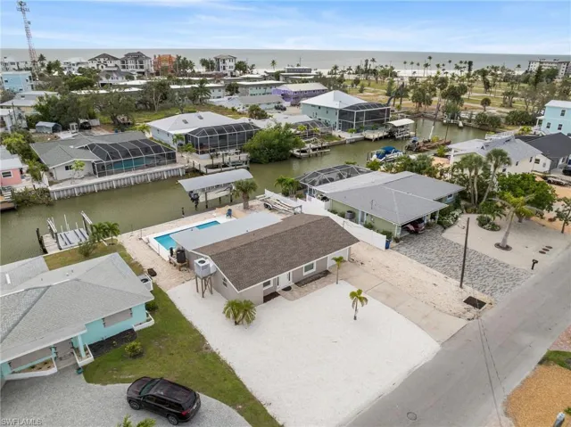 Drone / aerial view of the canal front