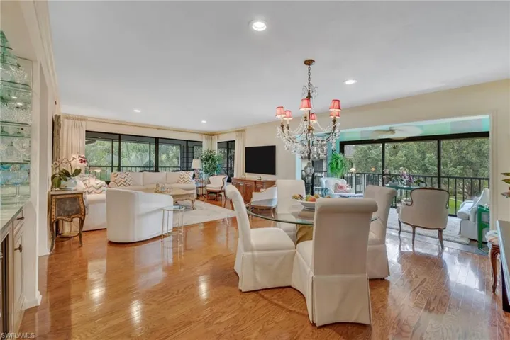 5954  Pelican Bay  BLVD, Naples, FL 34108