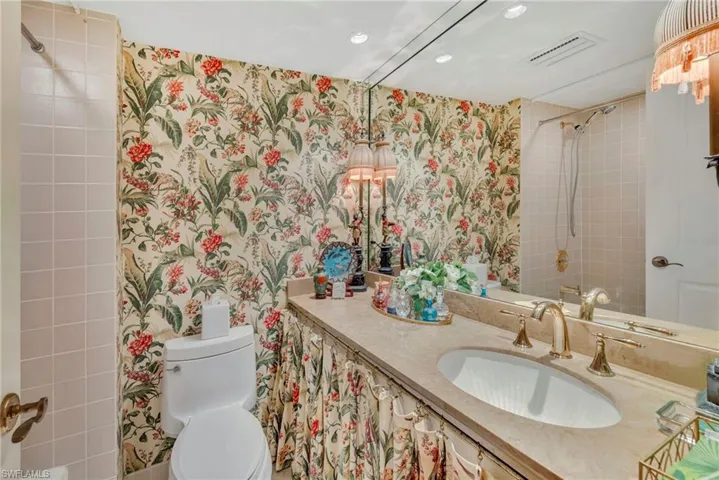 5954  Pelican Bay  BLVD, Naples, FL 34108