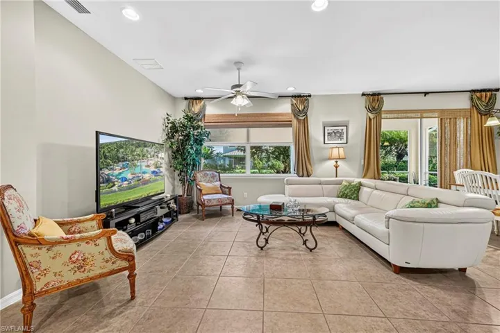 2545 Verdmont Ct, Cape Coral, Florida 33991