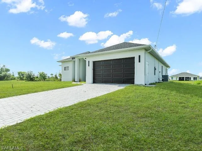 31 Nw 19th Ter, Cape Coral, Florida 33993