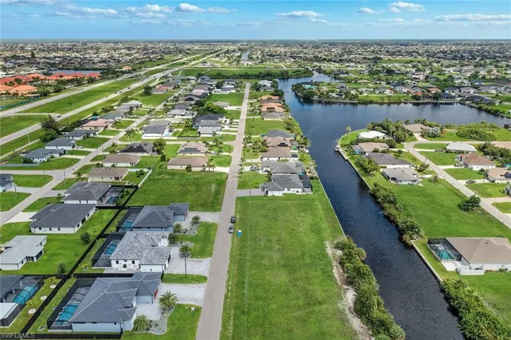 342 31st Ave, Cape Coral, Florida 33991