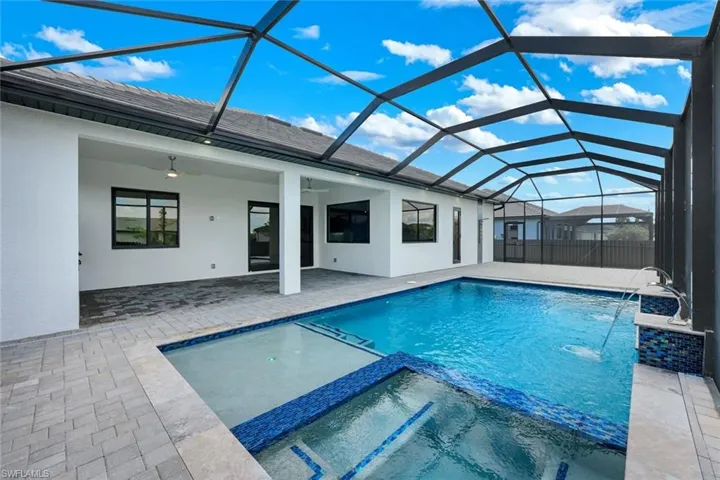 342 31st Ave, Cape Coral, Florida 33991