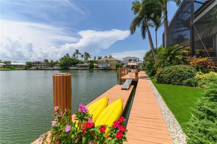 Floating Dock