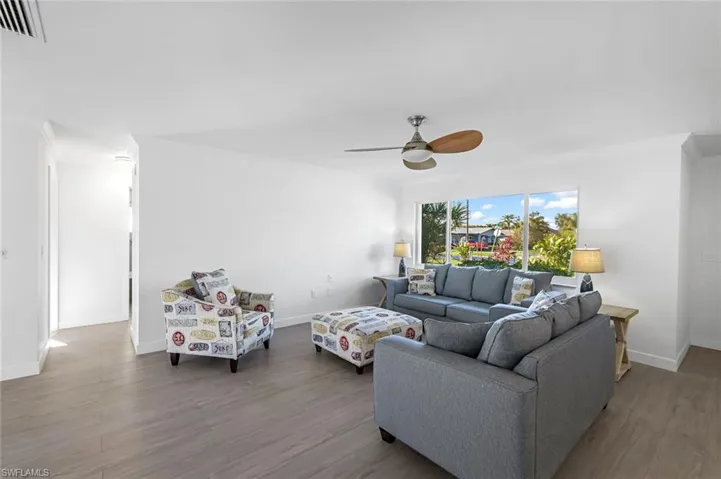 240 SE 43rd  TER, Cape Coral, FL 33904