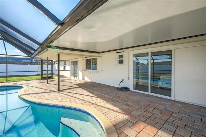 240 SE 43rd  TER, Cape Coral, FL 33904