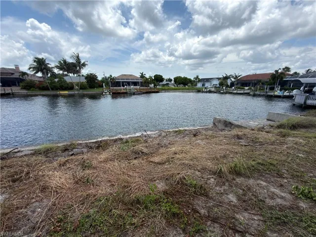 4000 Sw 26th Ave, Cape Coral, Florida 33914