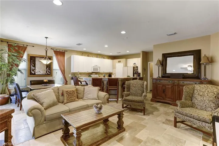 8408 Laurel Lakes Blvd, Naples Fl 34119