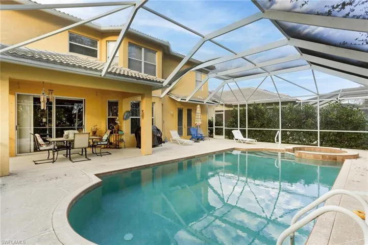 8408 Laurel Lakes Blvd, Naples Fl 34119