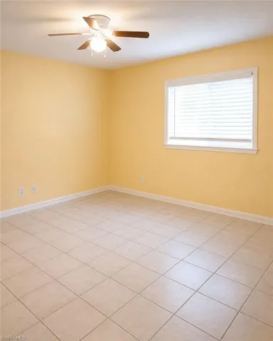 1422 Se 18th St, Cape Coral, Florida 33990