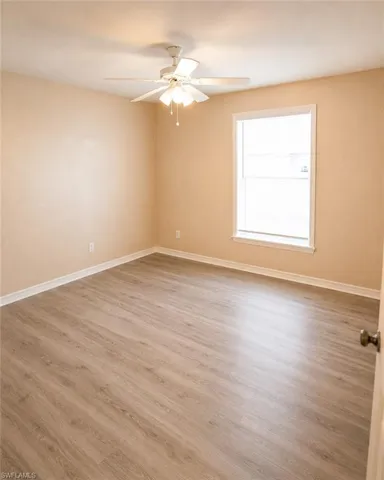 1422 Se 18th St, Cape Coral, Florida 33990