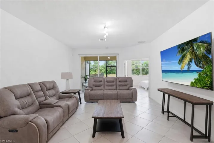 1648 Alameda Dr, Naples, Florida 34120