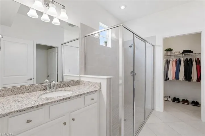 1648 Alameda Dr, Naples, Florida 34120