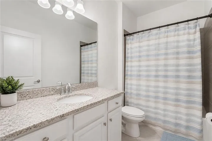 1648 Alameda Dr, Naples, Florida 34120
