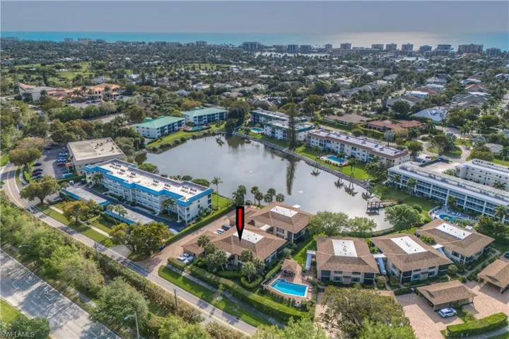 3101  Riviera  DR, Naples, FL 34103