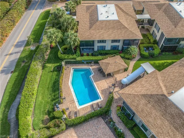 3101  Riviera  DR, Naples, FL 34103