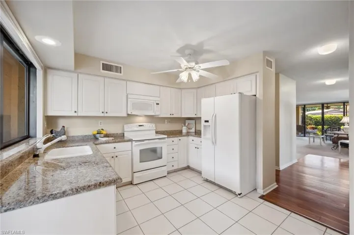 3101  Riviera  DR, Naples, FL 34103