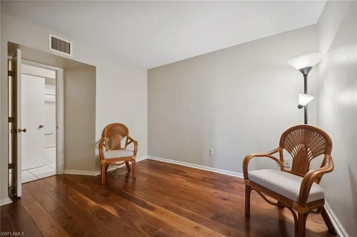 3101  Riviera  DR, Naples, FL 34103