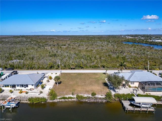 3881 Galt Island AVE, ST. JAMES CITY FL 33956
