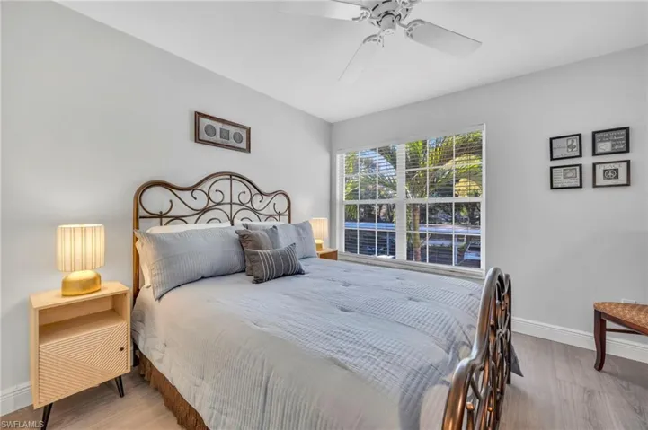 2460 Old Groves Rd 201, Naples, Florida 34109
