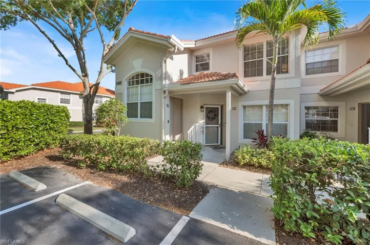 2460 Old Groves Rd 201, Naples, Florida 34109