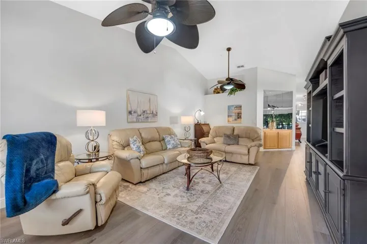 2460 Old Groves Rd 201, Naples, Florida 34109