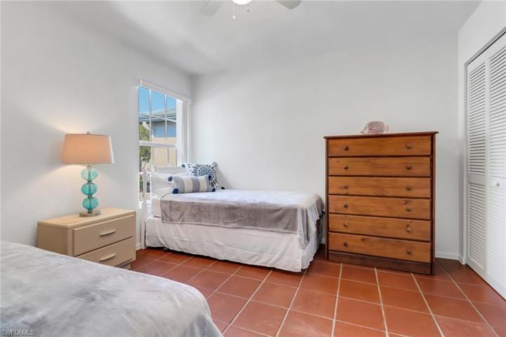 850  Tanbark  DR, Naples, FL 34108