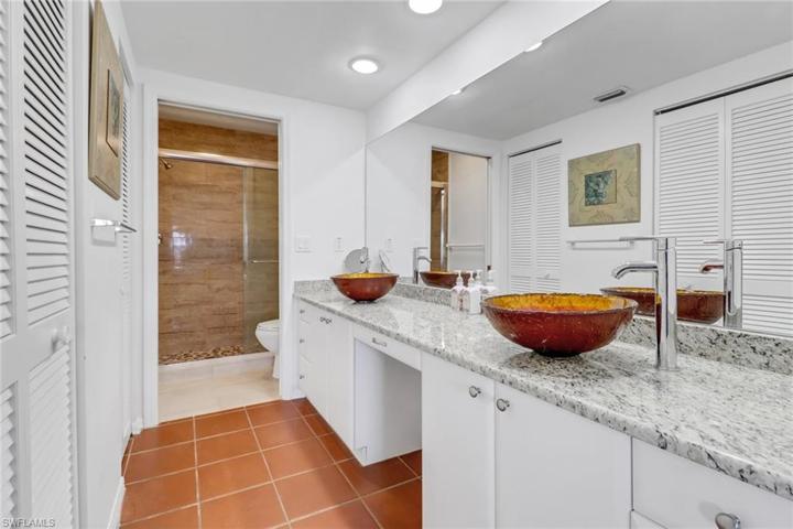 850  Tanbark  DR, Naples, FL 34108