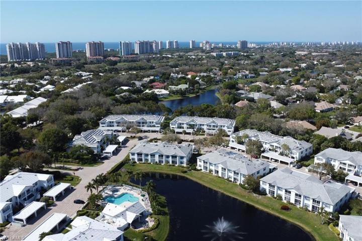 850  Tanbark  DR, Naples, FL 34108