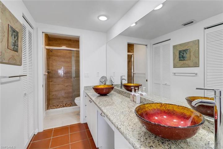 850  Tanbark  DR, Naples, FL 34108