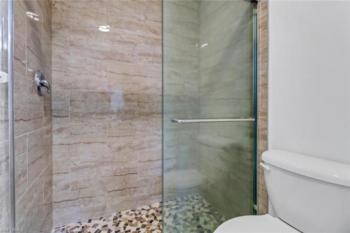 850  Tanbark  DR, Naples, FL 34108