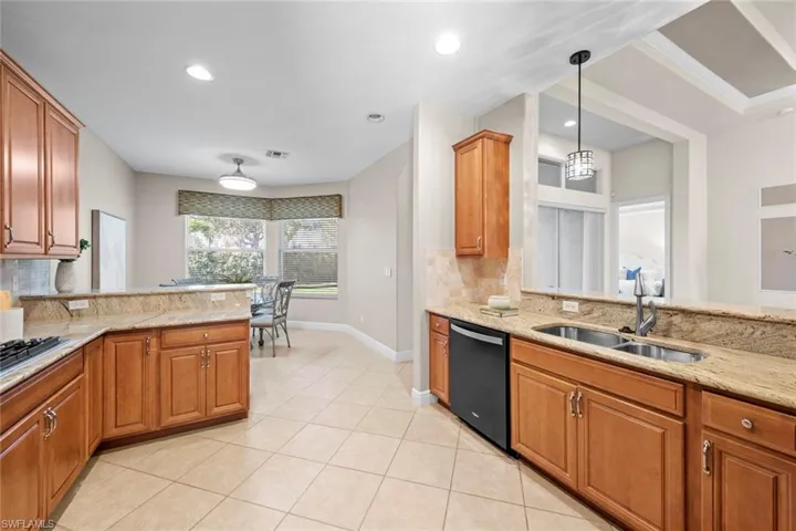 Kitchen looking towards breakfast nook