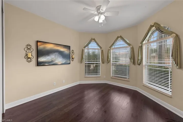 Front guest bedroom