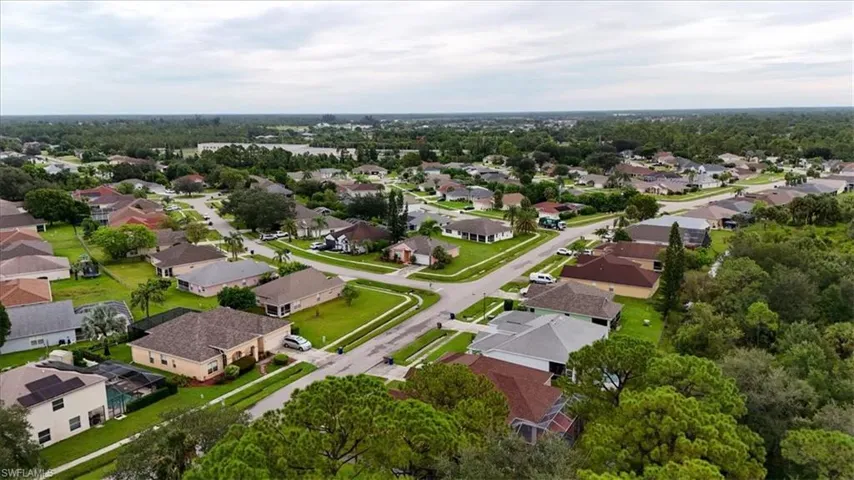 1502  Scholar  CT, Lehigh Acres, FL 33971