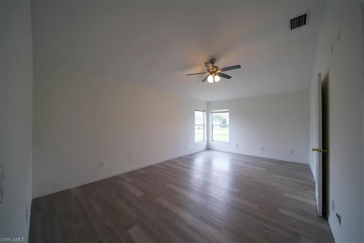 1502  Scholar  CT, Lehigh Acres, FL 33971
