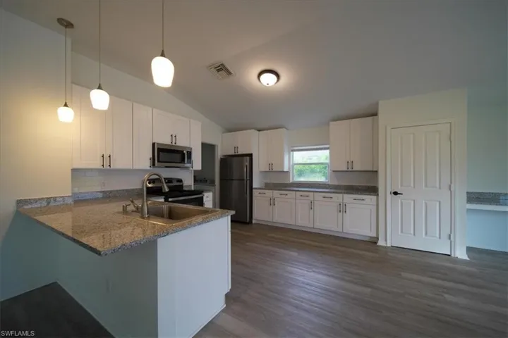 1502  Scholar  CT, Lehigh Acres, FL 33971