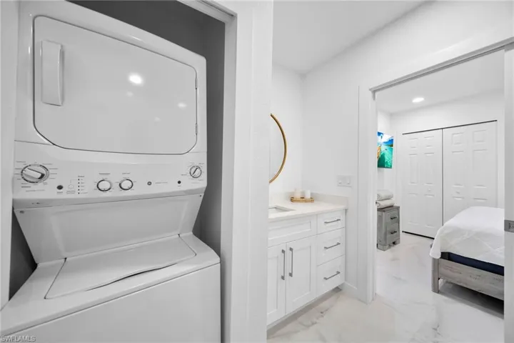 512 Nw 24th Ave, Cape Coral, Florida 33993