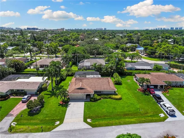 159  Coral Vine  DR, Naples, FL 34110