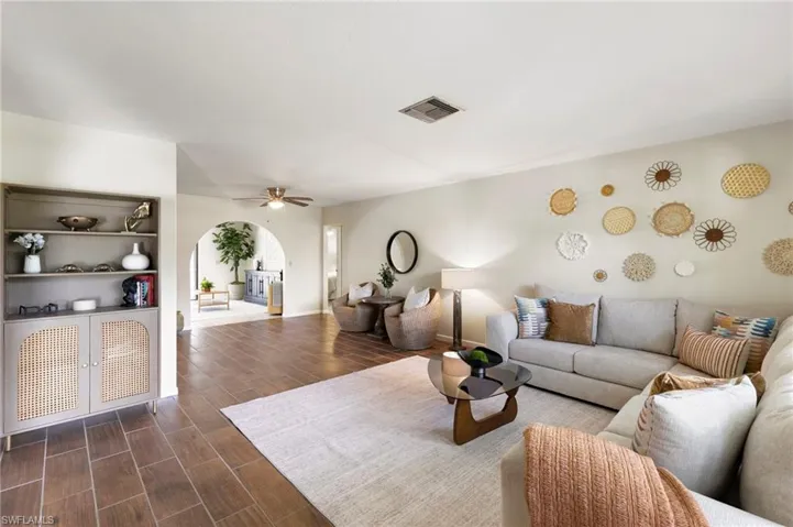 159  Coral Vine  DR, Naples, FL 34110