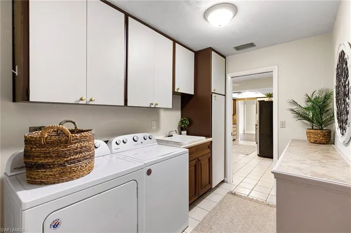 159  Coral Vine  DR, Naples, FL 34110