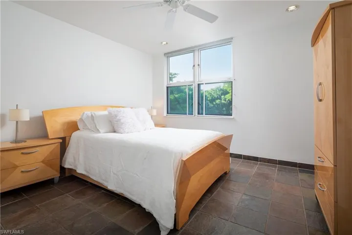 Bedroom with ceiling fan