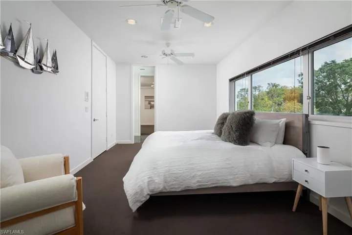 Bedroom with ceiling fan