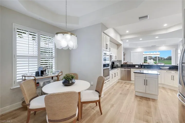 588 Avellino Isles Cir 20101, Naples, Florida 34119