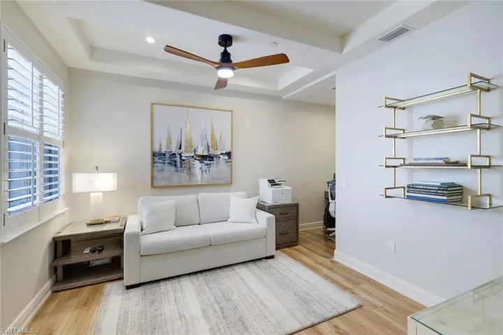 588 Avellino Isles Cir 20101, Naples, Florida 34119