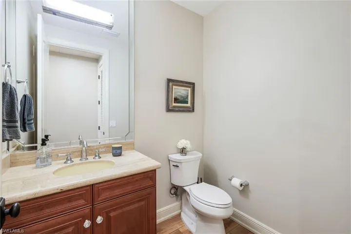 588 Avellino Isles Cir 20101, Naples, Florida 34119