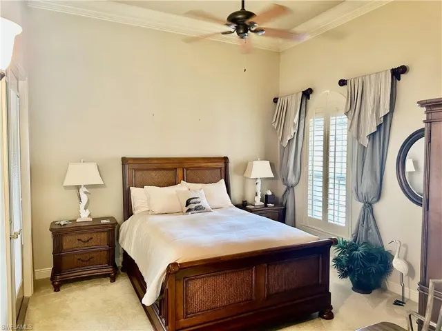 Large guest room 2 with it's own bathroom