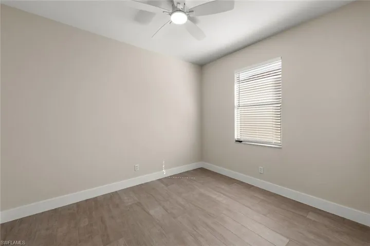 Guest bedroom #1