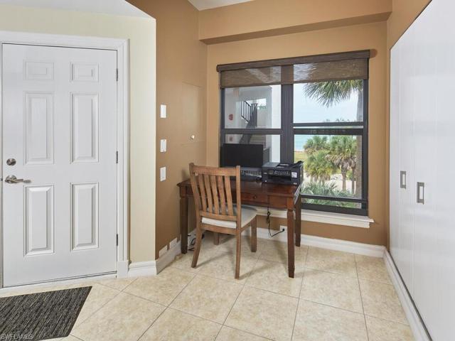531  La Peninsula  BLVD, Naples, FL 34113