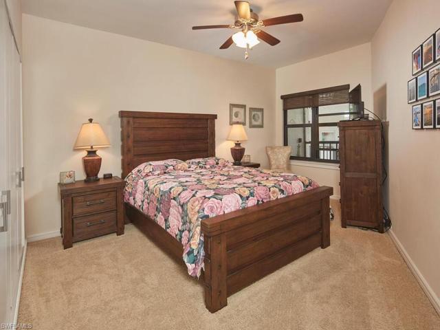 531  La Peninsula  BLVD, Naples, FL 34113