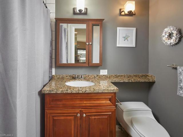 531  La Peninsula  BLVD, Naples, FL 34113